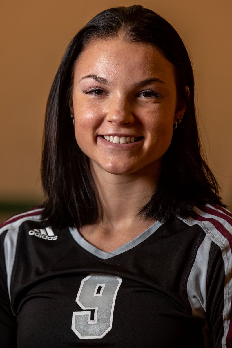 Congrats to #Huskers commit and <a href="/Waverlyvikesvb/">Waverly Volleyball</a>'s <a href="/WhitLauenstein/">Whitney Lauenstein</a> for being named to the #nebpreps All-Nebraska volleyball first team. Good luck with @Huskervball.

🏐: omaha.com/sports/high-sc…