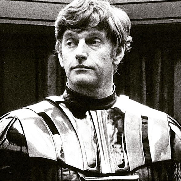 _moorney's tweet photo. David Prowse se tornou um com a Força. Obrigado por tudo, Lord Vader! #starwars #darthvader https://t.co/z7TStU9Ky6