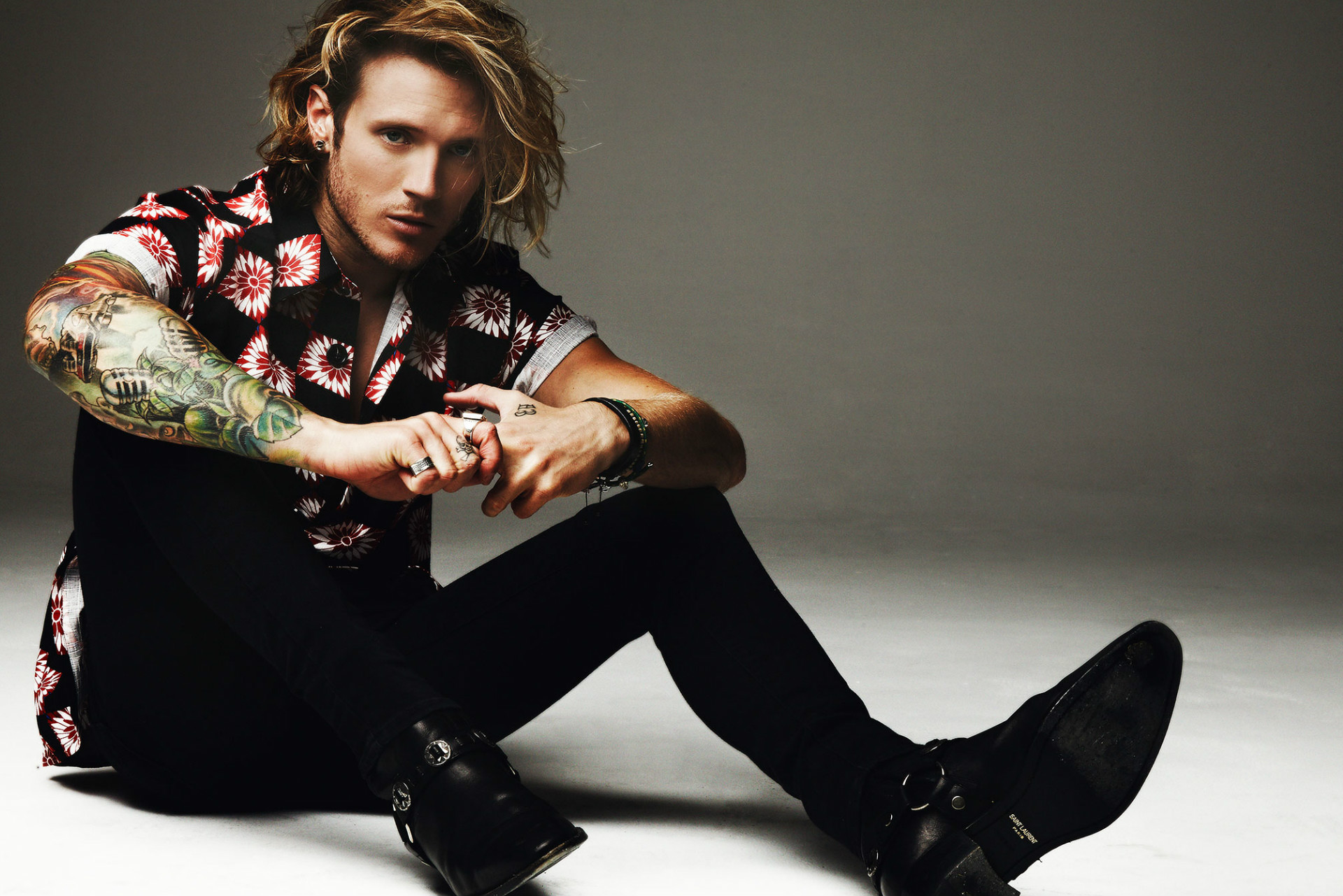 Happy Birthday to McFly\s Dougie Poynter! 