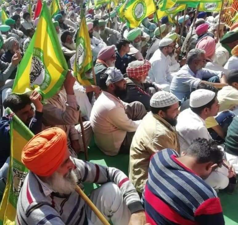 GogriBeena's tweet image. अगर #किसान_आंदोलन नही होता तो भारतीय किसान यूनियन- एकता उग्रह का सच्चा चेहरा शायद बहुत देर से देश के सामने आता। 
देश के किसानों को भला #CAA_NRC_Protests से क्या लेना-देना था? 
ये रिश्ता क्या कहलाता है? 
#kisanandolan