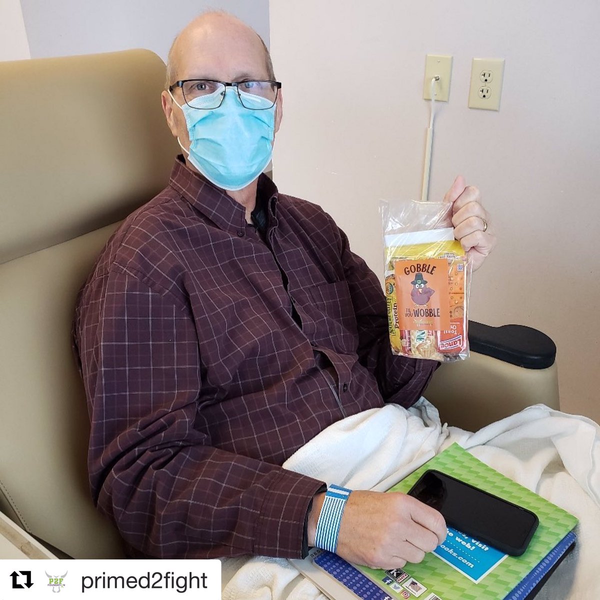 GP_Primed's tweet photo. Giving Tuesday is next week &amp; we hope you will consider Primed 2 Fight Foundation!  A fundraiser will be set up on our page or you can visit our website to make a donation, a purchase, or to sponsor a packing party. Help us spread joy in 2021!💚 #primed2fight #GivingTuesday2020 https://t.co/AyZGoGWeqK