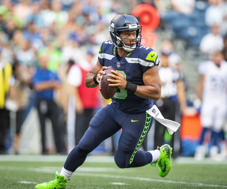 Happy 32nd Birthday to Russell Wilson   