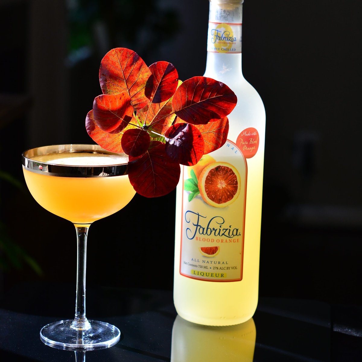 Fabulous Feast
-
1 oz Fabrizia Blood Orange
2 oz Rye
.5 oz Honey Liqueur
.5 oz Ginger Liqueur
.75 oz Lemon Juice
-

Add all ingredients into a shaker with ice. Shake until chilled. Strain into a coupe glass and garnish.