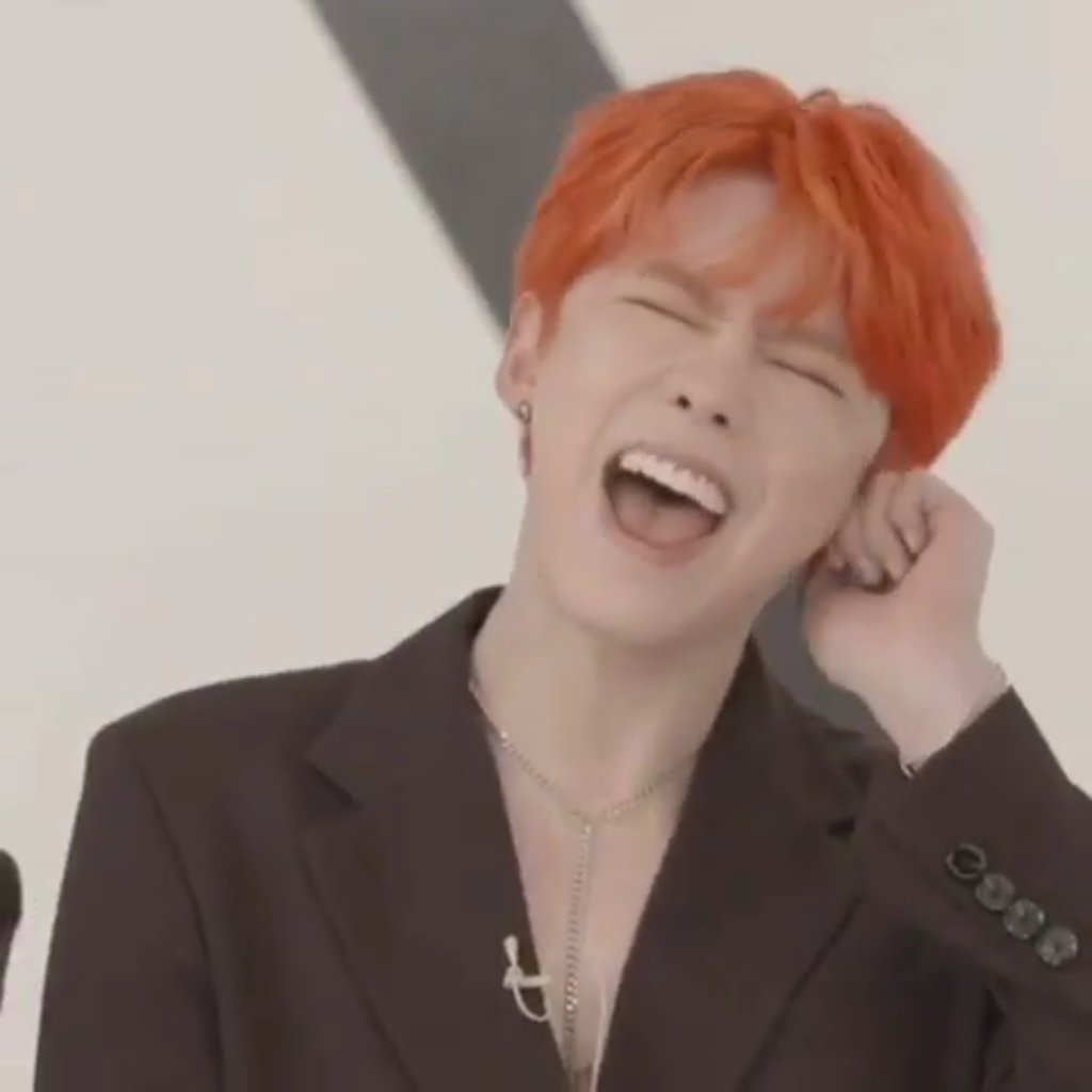 luckmxu's tweet photo. you know sht is about to go down when you see Kihyun like this https://t.co/xkpqO4ygGW