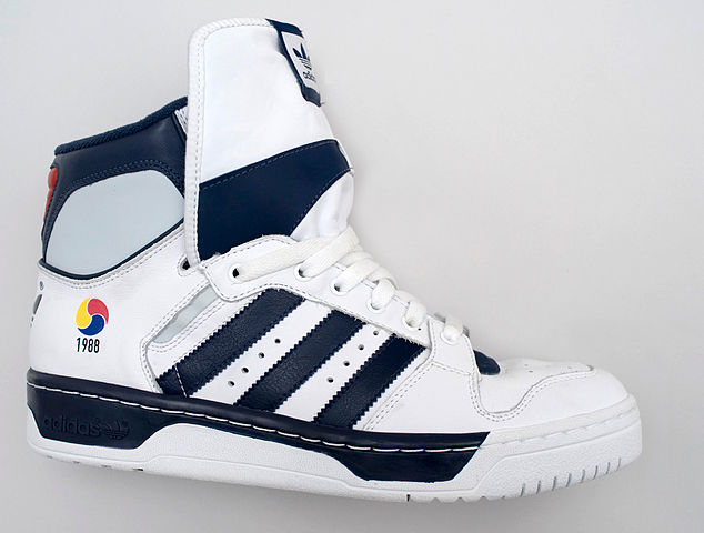 billy947's tweet photo. Amazon's Black Friday and Cyber Monday Sales for 2020
The new style sneakers they are bringing out have softer sides, fit better, and are very comfortable on your feet. For us we would most likely have to go to Kohls, Walmart, Target. https://t.co/Cy25dfNDG4 https://t.co/GSVnkg5pin