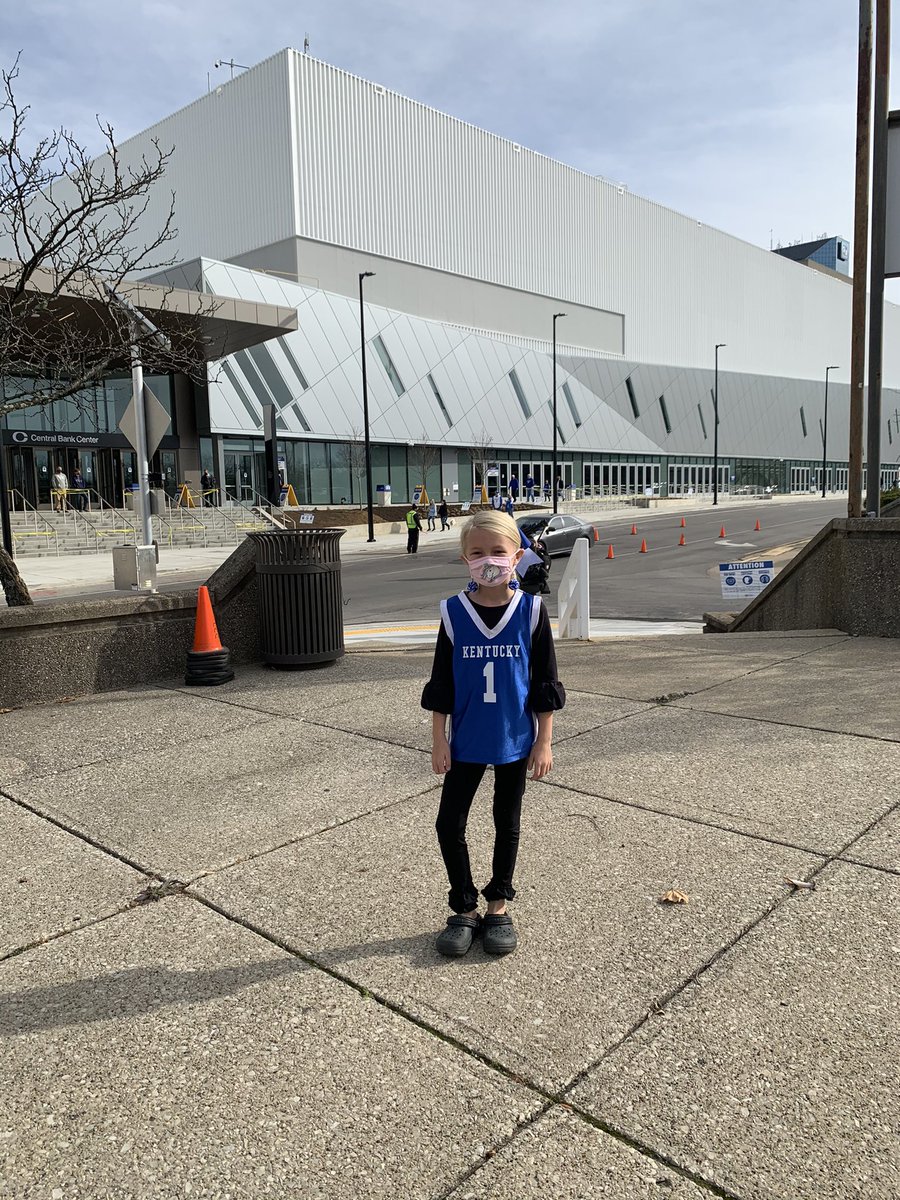 SteAshUK's tweet photo. Church in the parking lot at Rupp, now on to see our CATS play ball and get the W! #priorities #BBN #WeAreUK #PiperBlue https://t.co/DCsRpcB49j