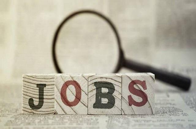 punjabkesari's tweet photo. AAI Recruitment 2020: इन पदों पर निकली बंपर भर्तियां, प्रतिमाह एक लाख 80 हजार रुपए तक मिलेगी सैलरी
https://t.co/6tQoIDynAS
#AAIRecruitment #ManagerandJuniorExecutive #Jobs #Onlineexam #Documentsverification #EducationNews #ड्राइविंगटेस्ट #मैनेज https://t.co/xT7xshPFOa