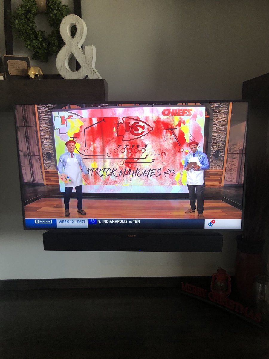 JustinDembowski's tweet image. Ok ⁦@NFLonCBS⁩ let’s not ever do that again....please “let’s paint a picture”. Seriously????