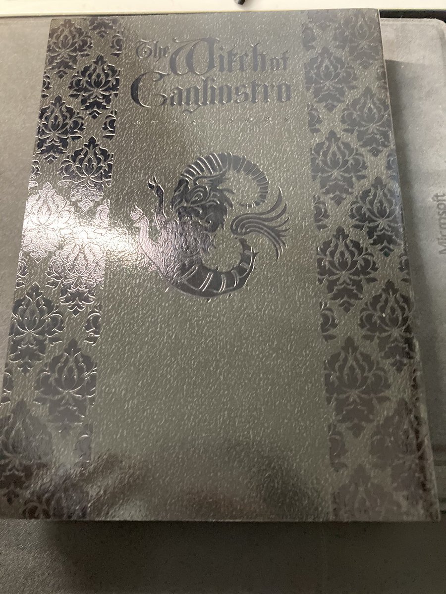 rt 少し前にrtしたカリオストロの城の同人誌がちょっと前に来た絵と装丁がばっちしあってて良い本だ
BLZ『カリオストロの魔女』20180811 https://t.co/rCuDHotqN4