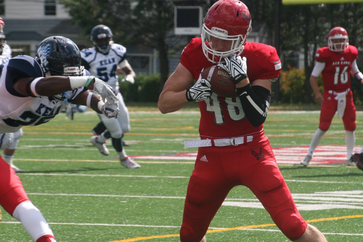 Montclair_FB's tweet photo. #tbt 2017 Hunter Daly kicked 4 FGs in a 18-15 victory over Kean #KeepPounding #Family @montclairstateu @msuredhawks 
@MSUadmission @MontclairAlumni @RockyRedHawk @RedHawkNet1 @TheMontclarion @d3football @D3FBHuddle @NCAADIII @NCAA @NJACSports @WeAreAFCA https://t.co/zI1DpoRbPU