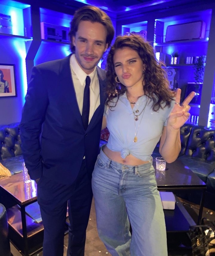 lidiagonzaz's tweet image. 3 months ago, it was #lpshowact2 and there I met this ✨ goddess ✨ @maemuller_ and from there I became super fan of her, I love her too much. 
Thanks to @LiamPayne for making me know her !
 Mae deserves much more recognition!!!!
 SO PROUD OF YOU, ILYSM 💘💘✨