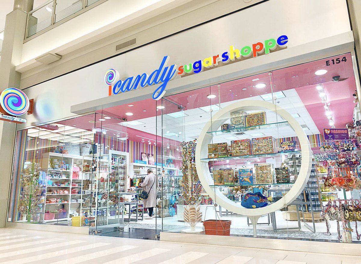 mallofamerica's tweet photo. Today is Giving Fun Day as part of our #8DaysofGiving! Here are some stores with fun deals to enjoy: https://t.co/1HKdSXEsxM https://t.co/Ry5nqlFIq1