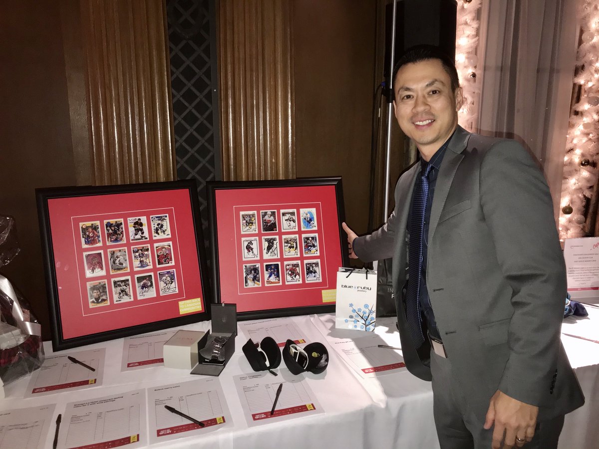boxxplay's tweet photo. @GivingTuesday 
https://t.co/YT78KVGJTu proudly supporting @KidSportYVR #soALLkidscanplay! 
1. 19 "Top Hockey Pool" finishes with $4,633 in winnings donated to KSV
2. We're gifting our remaining 150+ NHL autographs to KidSport chapters all across Canada!
#GivingTuesday #bethegood https://t.co/WKwhjGihHq