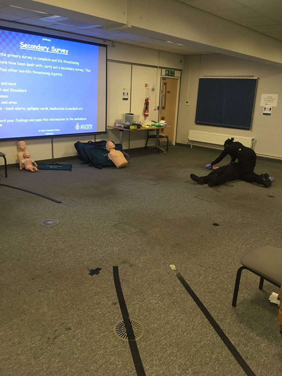 Kirklees District Special Constabulary (@wyp_kdspecials) on Twitter photo Happy Sunday! We’ve had some of our super fab team from Teams KD and CD on First Aid refresher training today. Invaluable knowledge and input, thank you Paul 😁 @wyp_SSO8536 <a href="/WYP_KDSpecials/">Kirklees District Special Constabulary</a> <a href="/WYP_CDSpecials/">Calderdale Special Constabulary</a> Happy Sunday! We’ve had some of our super fab team from Teams KD and CD on First Aid refresher training today. Invaluable knowledge and input, thank you Paul 😁 @wyp_SSO8536 <a href="/WYP_KDSpecials/">Kirklees District Special Constabulary</a> <a href="/WYP_CDSpecials/">Calderdale Special Constabulary</a>