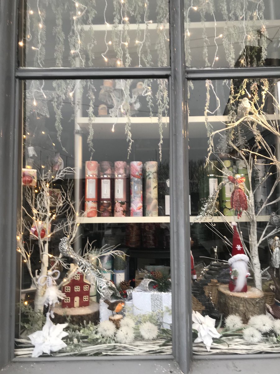 CarolynNicoll's tweet photo. The Main Street #Haworth is looking fabulously festive with wonderful window displays &amp; a special 2020 message (image 1).

#supportlocalbusinesses 

#Yorkshire
⁦
@Welcome2Yorks
⁩ https://t.co/lfYhjWGF4O