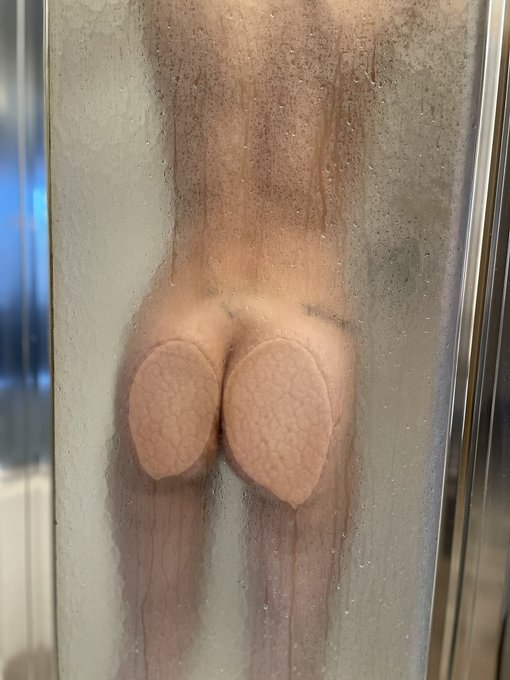 Steamy https://t.co/MWAKMXNbqm