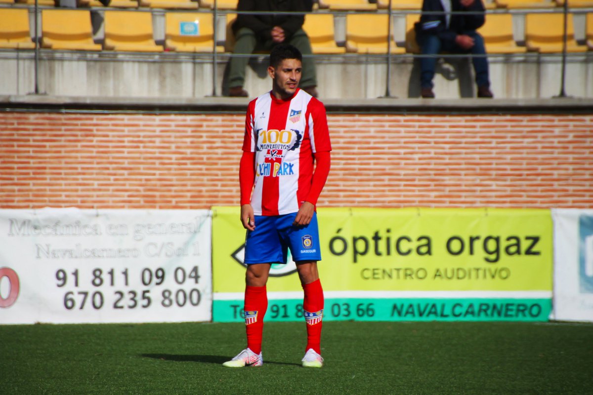💻CRÓNICA | El Naval consigue un punto con diez y en el 95, gracias al ADN del equipo. 
➡️bit.ly/36jiIw7
#VamosNaval 🔴⚪️
#HemosVuelto ⛵️