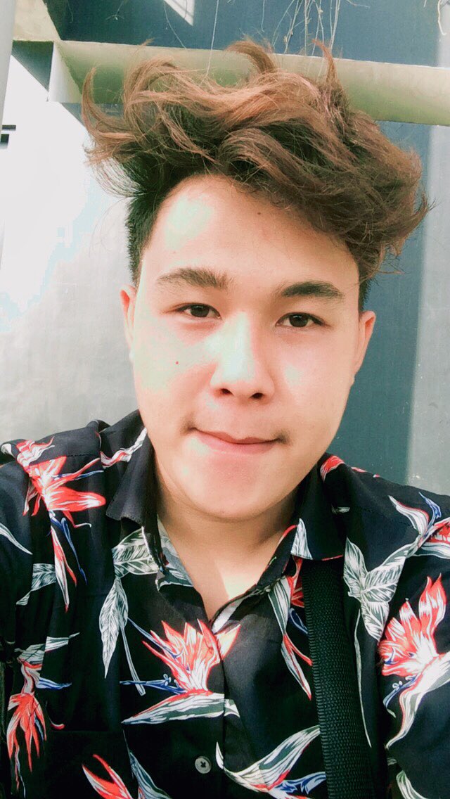 GilidJulian's tweet photo. Liburan dulu, melepas penat yang berlalu. https://t.co/IRAGPTL6vD