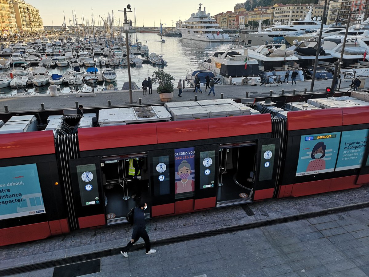 thalassa2008's tweet photo. #Nice06
#Le_Port et le #Tramway
Dim 29 Novembre 2020 
#angegabriel https://t.co/193WDcf0Qp