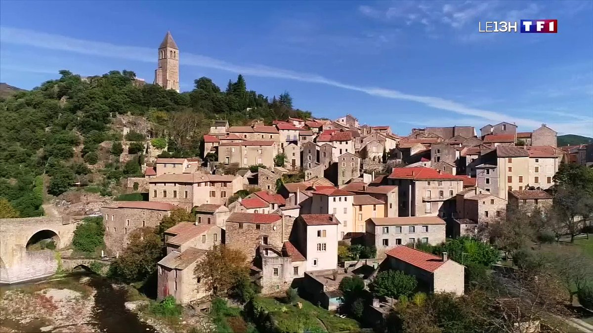 #Valorisation du #Territoire - Le Parc à la TV
Après France3, c'est <a href="/TF1LeJT/">Natalia Kowalski</a> qui met cette fois à l'honneur le <a href="/PNRHL/">PNR du Haut-Languedoc</a> : direction la cité classée d'#Olargues, la châtaigneraie et marron #AOC et un élevage d'Aubracs #ValeursParc.
🔴Retrouvez les 3 replays : bit.ly/39qF7JO