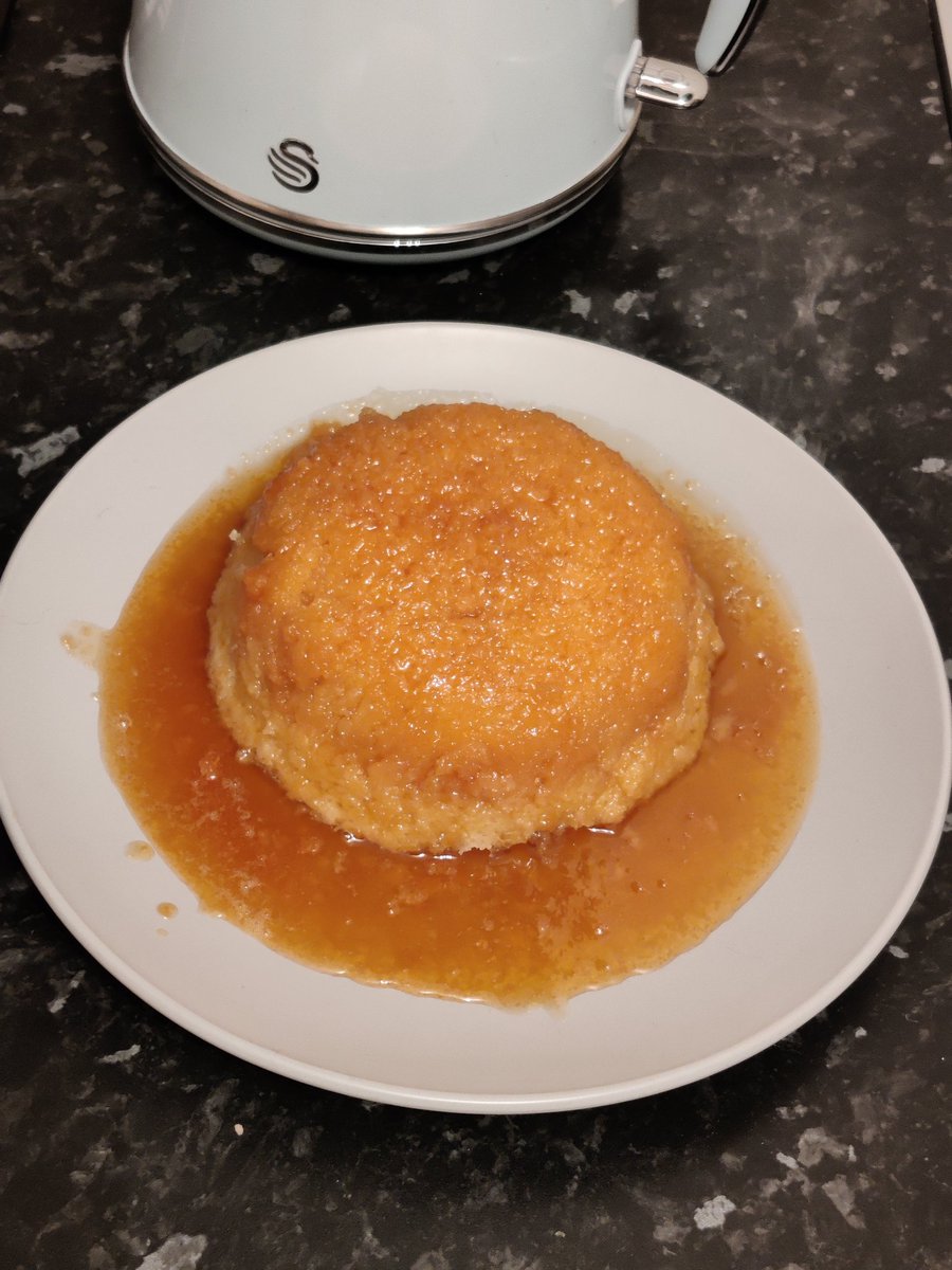 Twinbo100's tweet photo. Homemade treacle sponge made in the slow cooker by our lass 😋 #delicious #treaclesponge https://t.co/FAMc5TXNNu