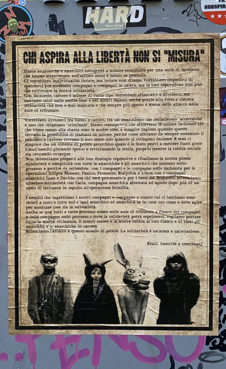 Terry_Tweets's tweet photo. La #solodarietà è un’arma e un’occasione.
#sanlorenzo #roma #lodiconoimuri https://t.co/KMaS78EI2v