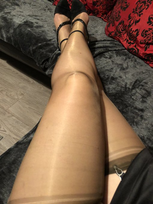 Evening Boi&rsquo;z..here&rsquo;s some Sunday selfies for you as just finished a personal video for a follower..