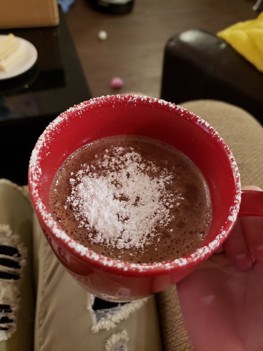 look at the fancy ass hot chocolate that Alex just made me