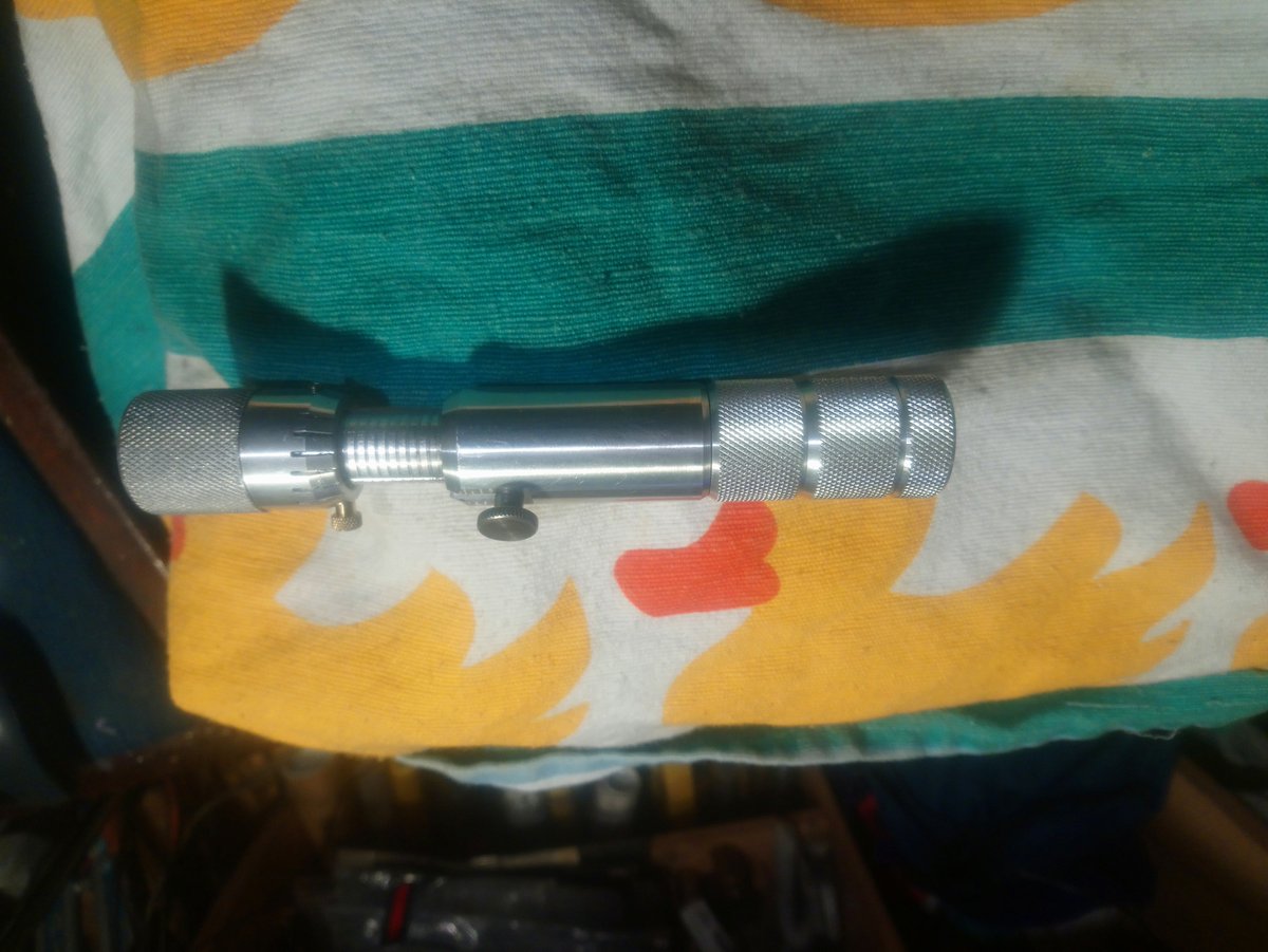 Matt_Smith_Hux's tweet image. This thing is looking more and more like a lightsabre every day.

#locktoolMaking #ableater