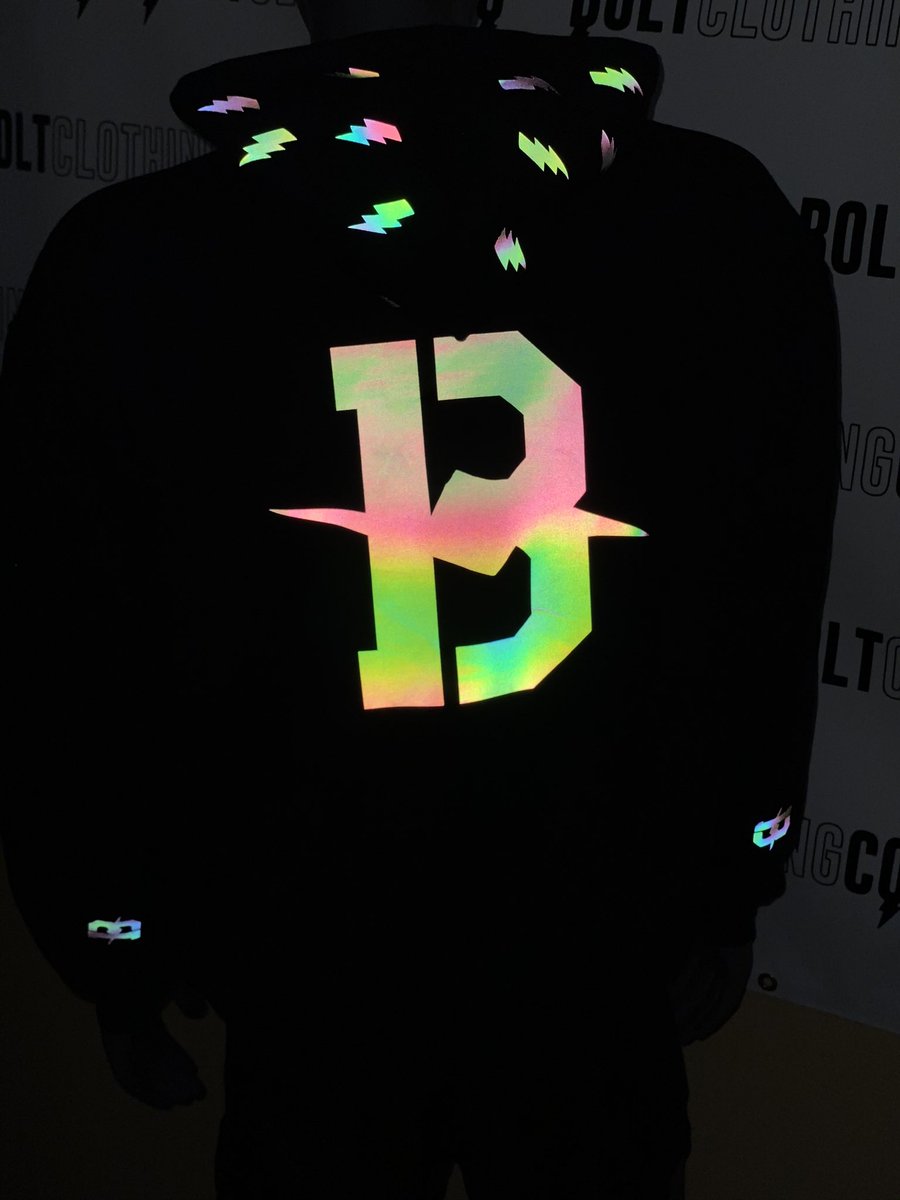 JAYYBOLT's tweet photo. How you like your hood, up or down? https://t.co/9WlwGwrJ24