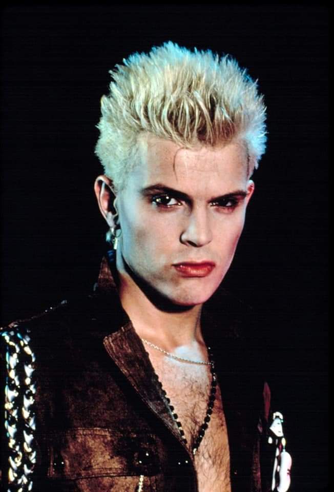 Happy birthday BILLY IDOL!
(November 30, 1955) 