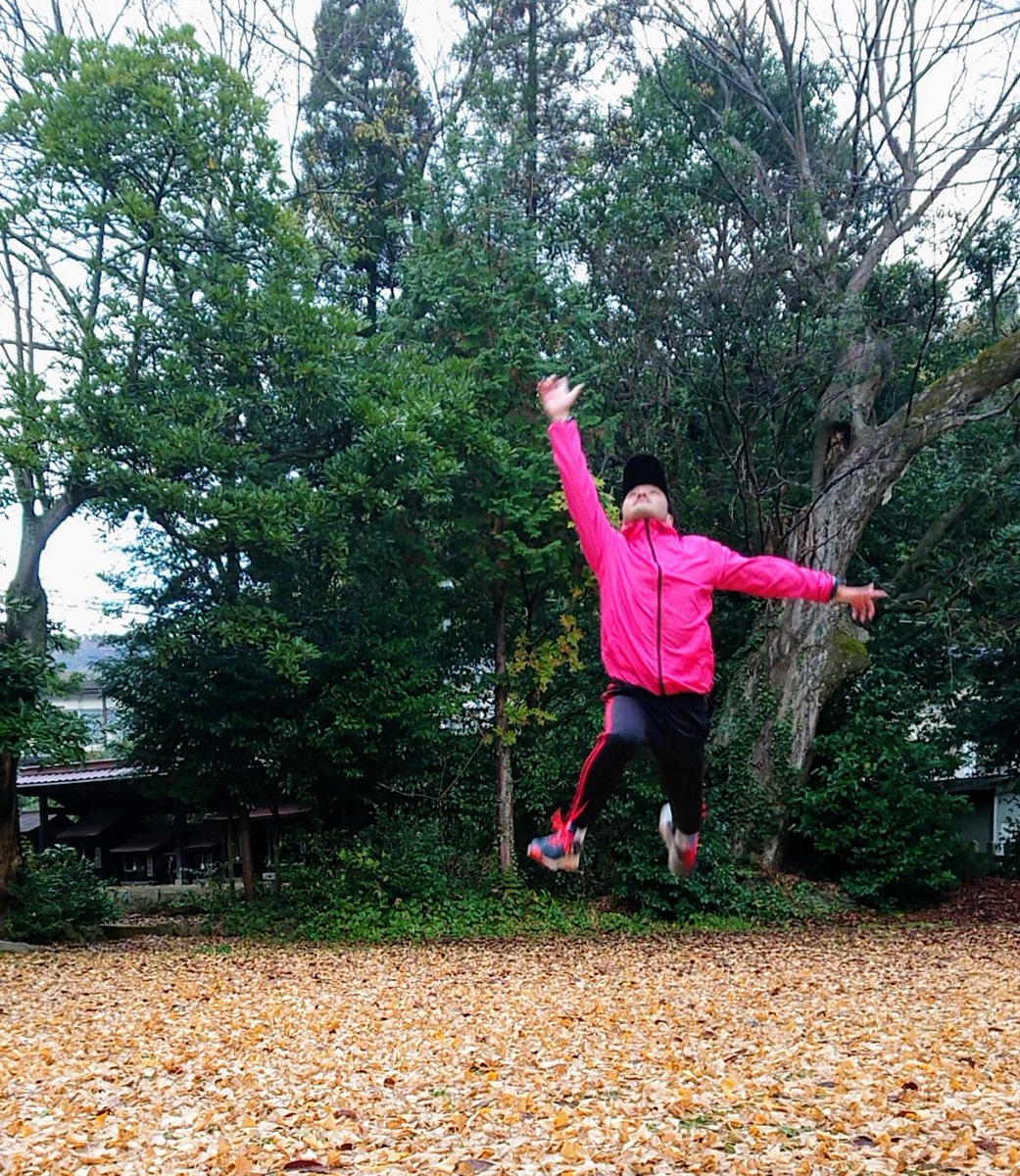 murdar_s's tweet photo. 昨日は30km走ったから、適度な運動で疲労抜きするやで
#M460 #newbalance #ニューバランス
#garmin #beatyesterday https://t.co/EDTGaF0F7z