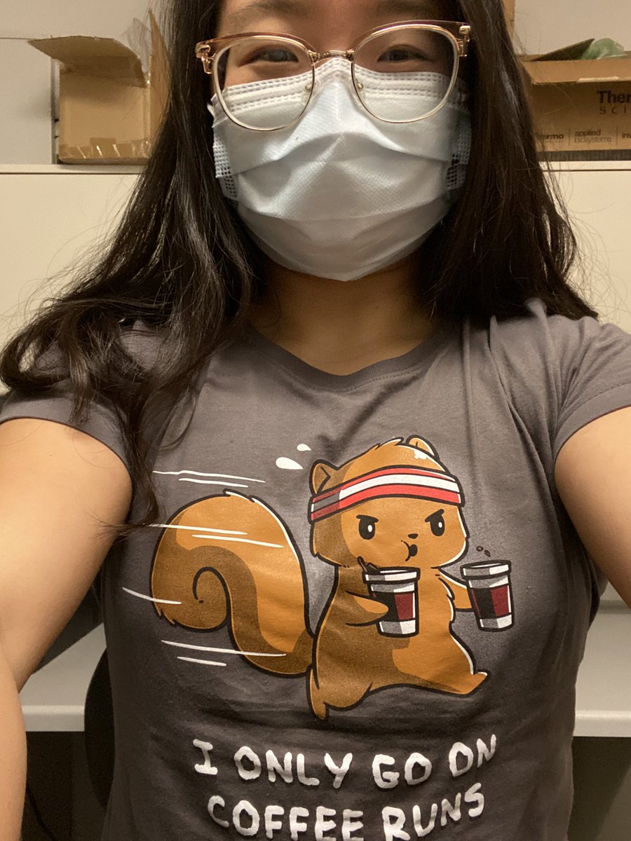 WKellyWuMD's tweet image. One of the greatest joys of #LabLyfe is going to work in track pants and sassy T-shirts almost every day😜. Today: