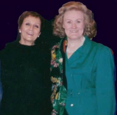 ScuolaBCU's tweet photo. Talking with inspirational voice teacher Marlena Malas tomorrow at 8pm GMT/3pm EST. She has taught at the great music schools of America, and some of the finest singers of the last generations. Sutherland and Pavarotti were friends. Hear it all tomorrow https://t.co/WBbr73HExd https://t.co/4KcFNTQ4GK