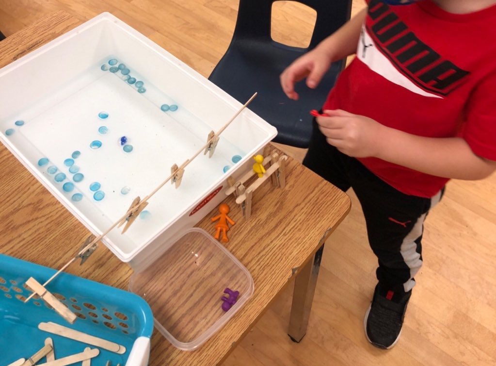 Kindergarten Room 14 tweet media