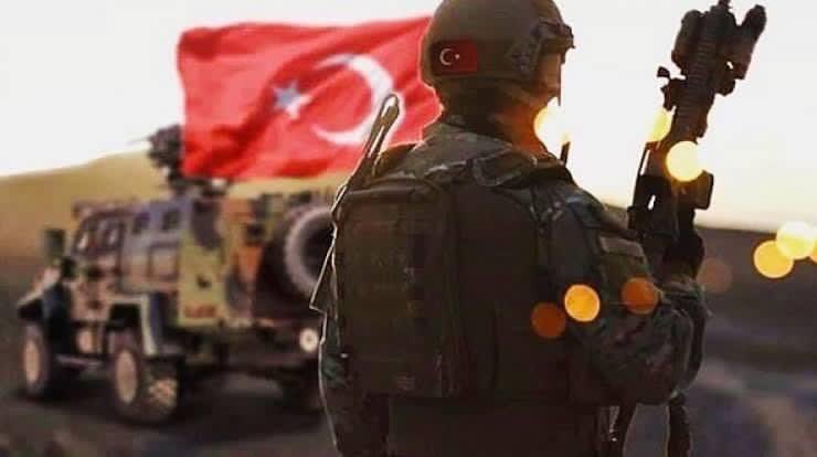 Şerefli ordumuza hakaret edenleri lanetliyorum! 
🇹🇷🇹🇷🇹🇷🇹🇷🇹🇷🇹🇷🇹🇷🇹🇷🇹🇷

#VarolsunTürkAskeri 

#OrdumuzOnurumuzdur