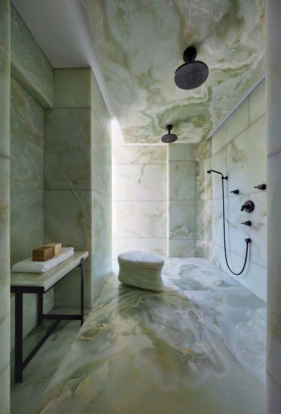 Loving the emerald green interior 🥰