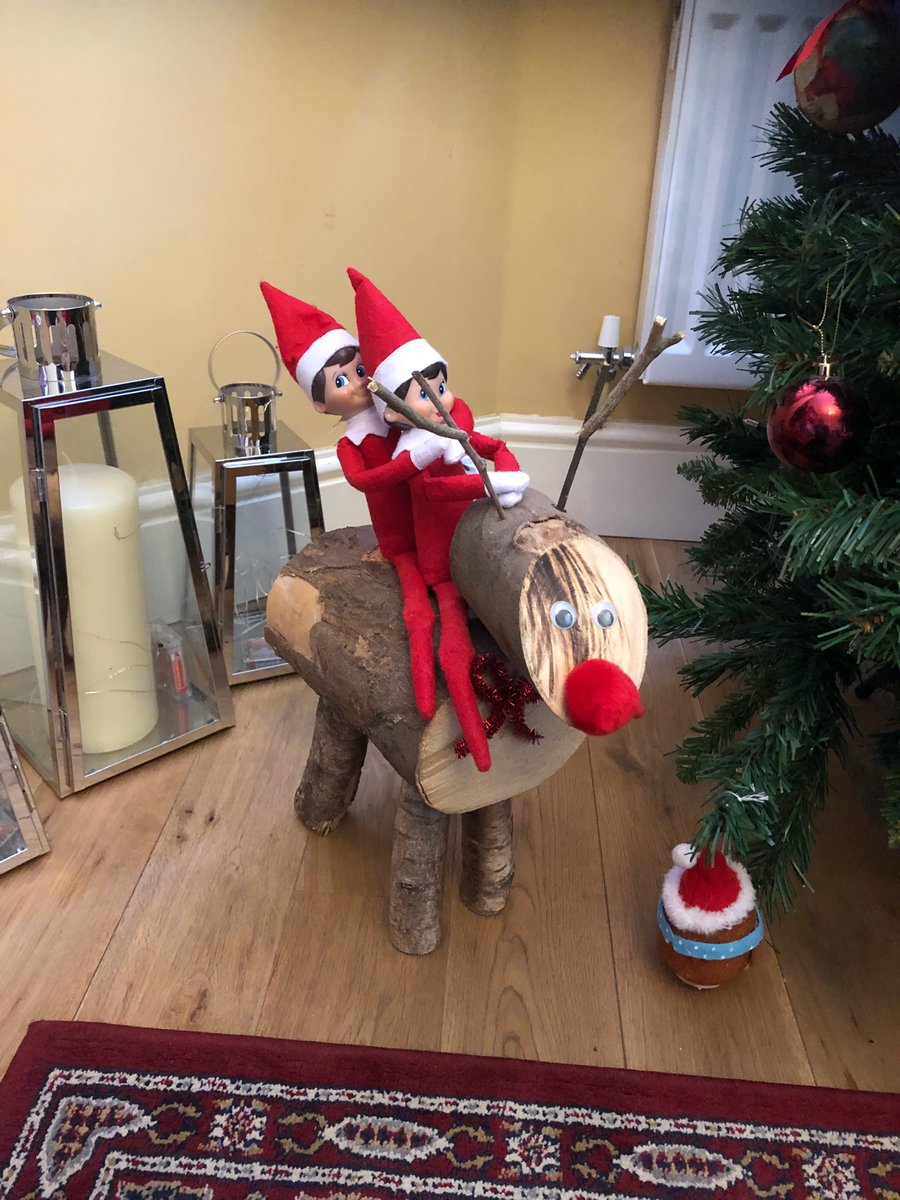 EF2707's tweet photo. @Hobbycraft_KLN Hey, sorry to ask. Do I have to spend £10 for click and collect? I only need 2 packs red Pom poms - to finish of my reindeers 🤦🏼‍♀️Thank you x https://t.co/uPyb9CTMPE