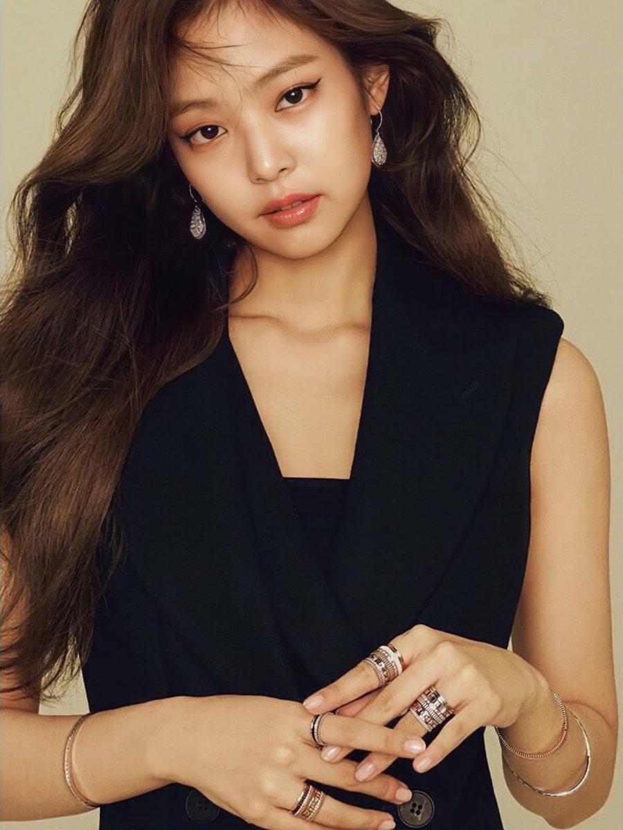 jennie pics tweet media