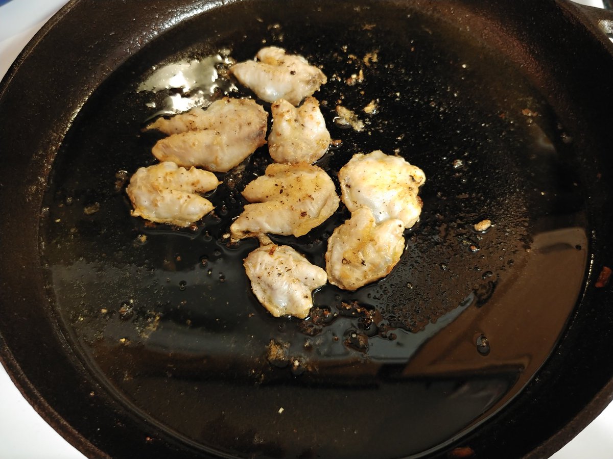 Leveling up as a baywoman. I've perfected frying cod tongues. 😋💪 #nlfood