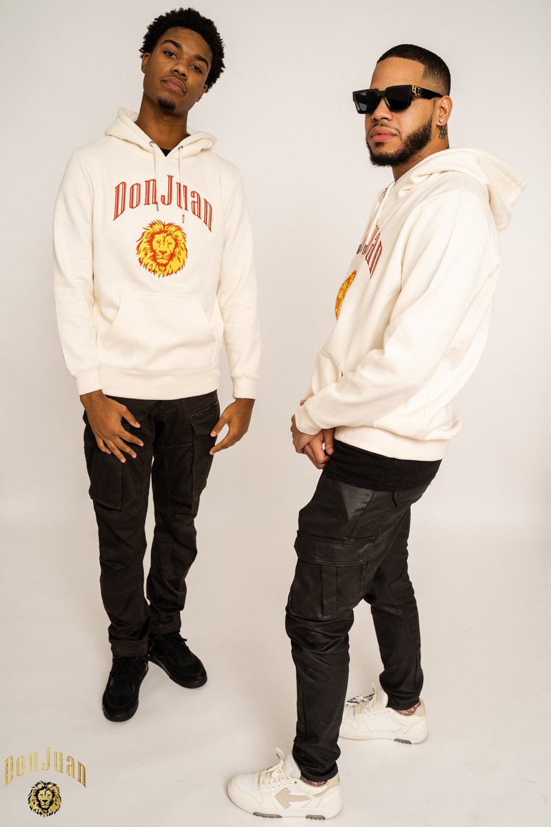 DonJuanP4L's tweet image. F/W “Starter Pack” Collection 
Now Available.. 

- Exclusively sold through @Paramountcreate

Quote your favorite piece 🥶
-Rudy Red Sweater
-Rose Gold Hoodie
-Crimson &amp;amp; Cream Tee
-Logo T

paramountcreators.com