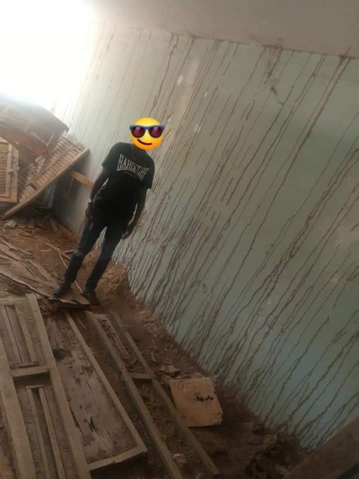 Gbagbo_TTC's tweet photo. "Selon la @Banquemondiale la #cotedivoire est aux portes du paradis" dixit @AOuattara_PRCI sur @France24_fr et @RFI le 27 oct dernier. 😂😂
Ici le Lycée Moderne d'Odienné abandonné dans un état de dégradation avancée
#Civ225 #PaysDeMerde #mytho https://t.co/cNWdTAXY6Z