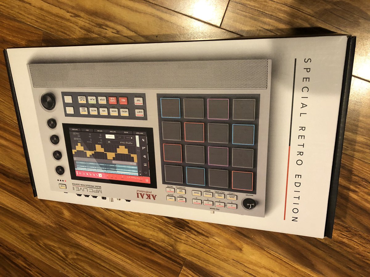 It has Arrive Shout Out To My Queen @regineisis_ For The Early Born Day Gift. #41yearsold #lifeisgreat❤️ #akai #beatsforlife #consistencymarksquality #mpc