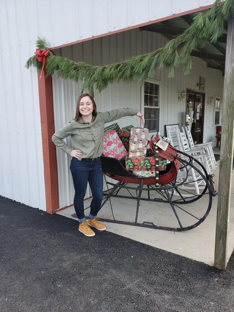 kloneill14's tweet photo. Dear Santa,
For Christmas a nice single guy, funny, smart, gorgeous, would be really nice! Wrapping is optional! 
Thank you, 
Kaitlin https://t.co/ZWMm9MZRFn