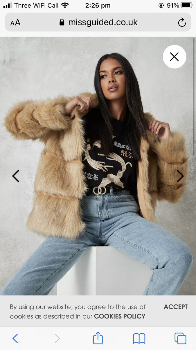 gracelily321's tweet photo. @Missguided This babe @Missguided #MissguidedCyberSun #MissguidedNoticeMe https://t.co/i9kgkbO2Pl