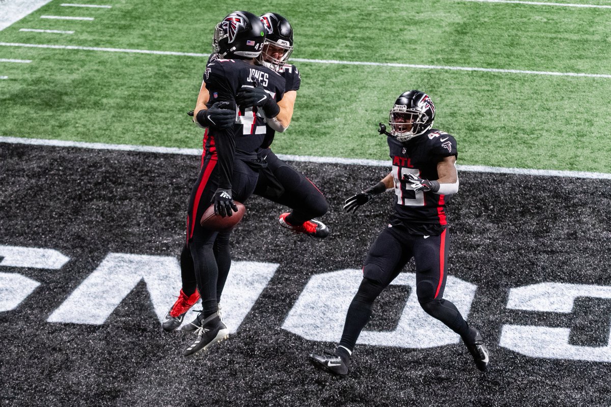 AtlantaFalcons's tweet image. #VictoryMonday