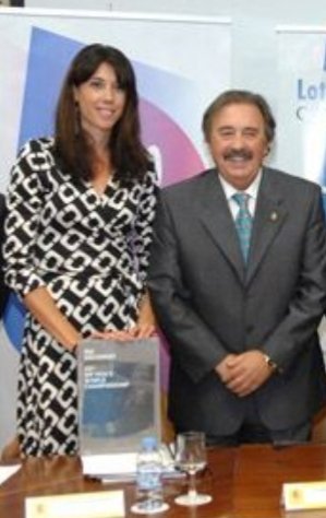 Carlotacf15's tweet photo. Su pasión por el balonmano y su capacidad y energía lo convirtió en la figura imprescindible en el desarrollo de su deporte; Entrenador, directivo, profesor, pensador, amigo....que buenos consejos recibí siempre de él . DEP #JuandeDiosRoman https://t.co/YIZeRC41No
