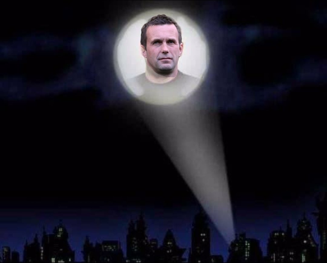 Everyone at Celtic football club are saddened by tonight's protests by the greatest fans in the world.

Neil Lennon has been a great servant to our club, but we have decided to answer to fans calls and agree that there is now only one man that can save us

#LennonOut #RonnyDeila