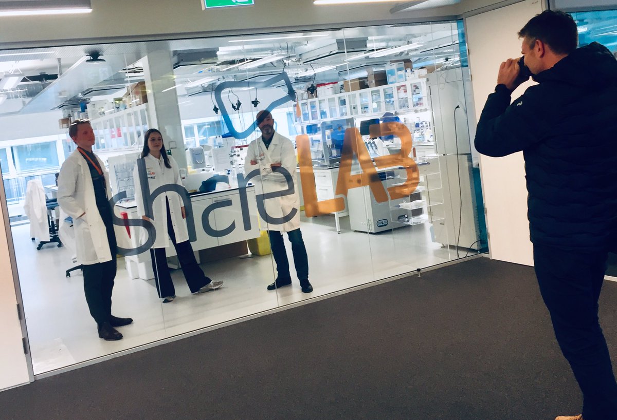 The Lab of Adaptive Immunity and Homeostasis (@andersenjt) on Twitter photo Very happy to have received a grant from <a href="/UniOslo/">Universitetet i Oslo</a>! 🎈This will secure our on-going work at <a href="/ShareLab/">ShareLab</a> in <a href="/OsloSciencePark/">Forskningsparken - Oslo Science Park</a>.👨🏽🔬👩🏼🔬
med.uio.no/om/innovasjon/…
@UiO_LifeSci <a href="/UniOslo_MED/">UiO - Det medisinske fakultet</a> <a href="/forskningsradet/">Norges forskningsråd</a> <a href="/LifeScienceNO/">LifeScienceCluster</a> @helsesorost <a href="/OsloScienceCity/">Oslo Science City</a> <a href="/erna_solberg/">Erna Solberg</a> <a href="/biovitenskap/">Department of Biosciences, University of Oslo</a> @kunnskapsdep Very happy to have received a grant from <a href="/UniOslo/">Universitetet i Oslo</a>! 🎈This will secure our on-going work at <a href="/ShareLab/">ShareLab</a> in <a href="/OsloSciencePark/">Forskningsparken - Oslo Science Park</a>.👨🏽🔬👩🏼🔬
med.uio.no/om/innovasjon/…
@UiO_LifeSci <a href="/UniOslo_MED/">UiO - Det medisinske fakultet</a> <a href="/forskningsradet/">Norges forskningsråd</a> <a href="/LifeScienceNO/">LifeScienceCluster</a> @helsesorost <a href="/OsloScienceCity/">Oslo Science City</a> <a href="/erna_solberg/">Erna Solberg</a> <a href="/biovitenskap/">Department of Biosciences, University of Oslo</a> @kunnskapsdep