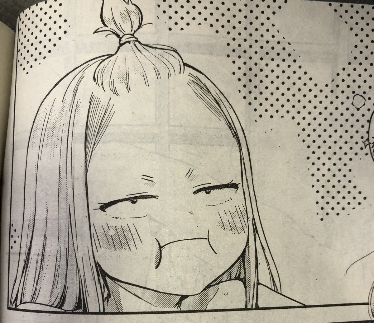 本日11/30発売週刊ヤングマガジン1号にて「つむじまがりかけすぷりんぐ」第12話巻頭カラーで掲載させて戴いてます✌️絵はお話の中の舞台裏ぽく。単行本は12/4日発売。改めてよろしくお願いいたします!!
#つむすぷ 